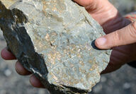 A grab sample showing significant mineralization from Nickel Shäw project.