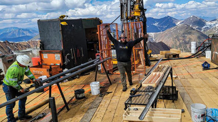 With Alaska mountains as a backdrop, drillers test a high-grade gold deposit.