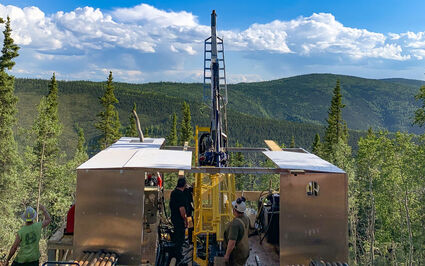 Diamond core drill tests targets White gold district Yukon Territory